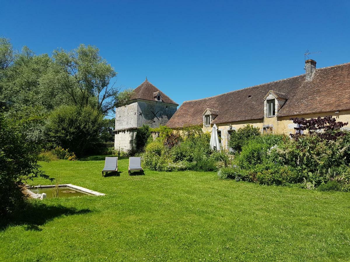 Le Bourgis Bed and Breakfast La Chapelle-Montligeon Buitenkant foto
